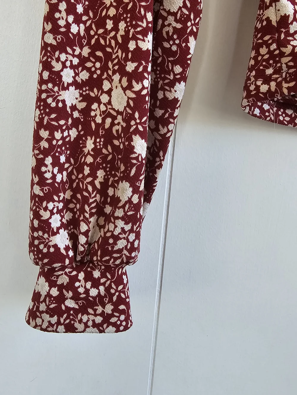 LUSH Maroon Floral Long Sleeve Crop Top - Picture 5 of 8